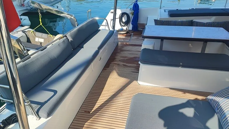 Fethiye 13.45m Kiralık Fountaine Pajot Elba 45