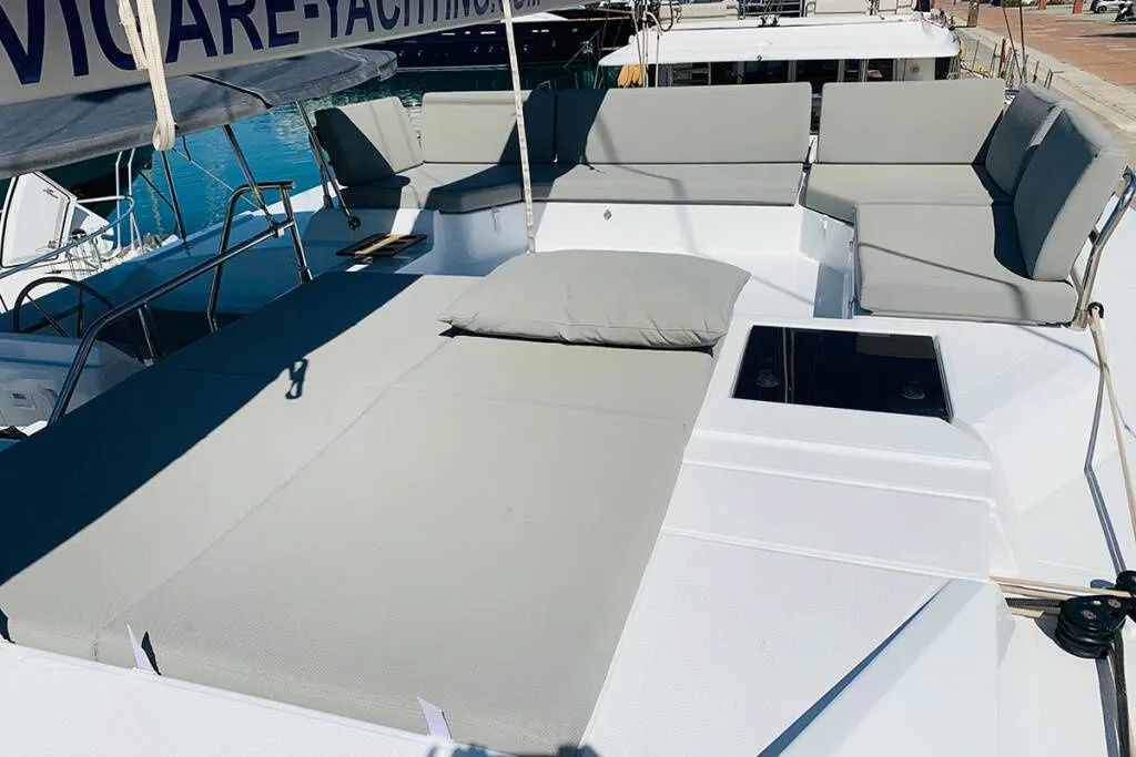 Ocean’s Twelve Charter Boat