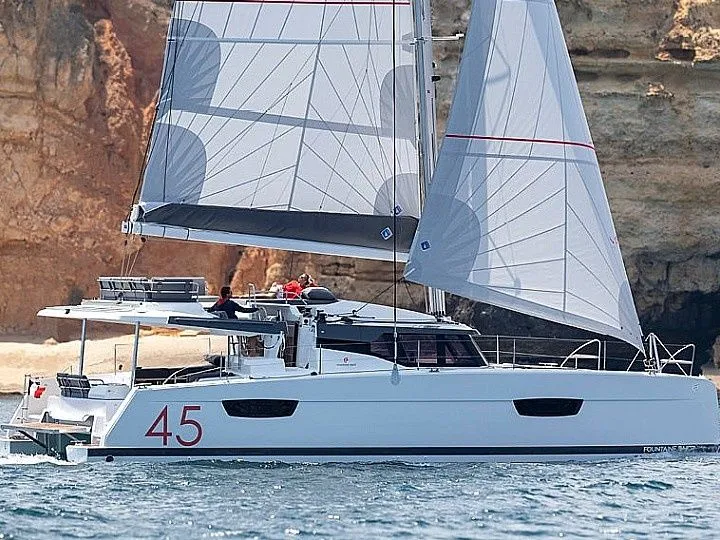 Charter a 13.45m Boat in Parikia