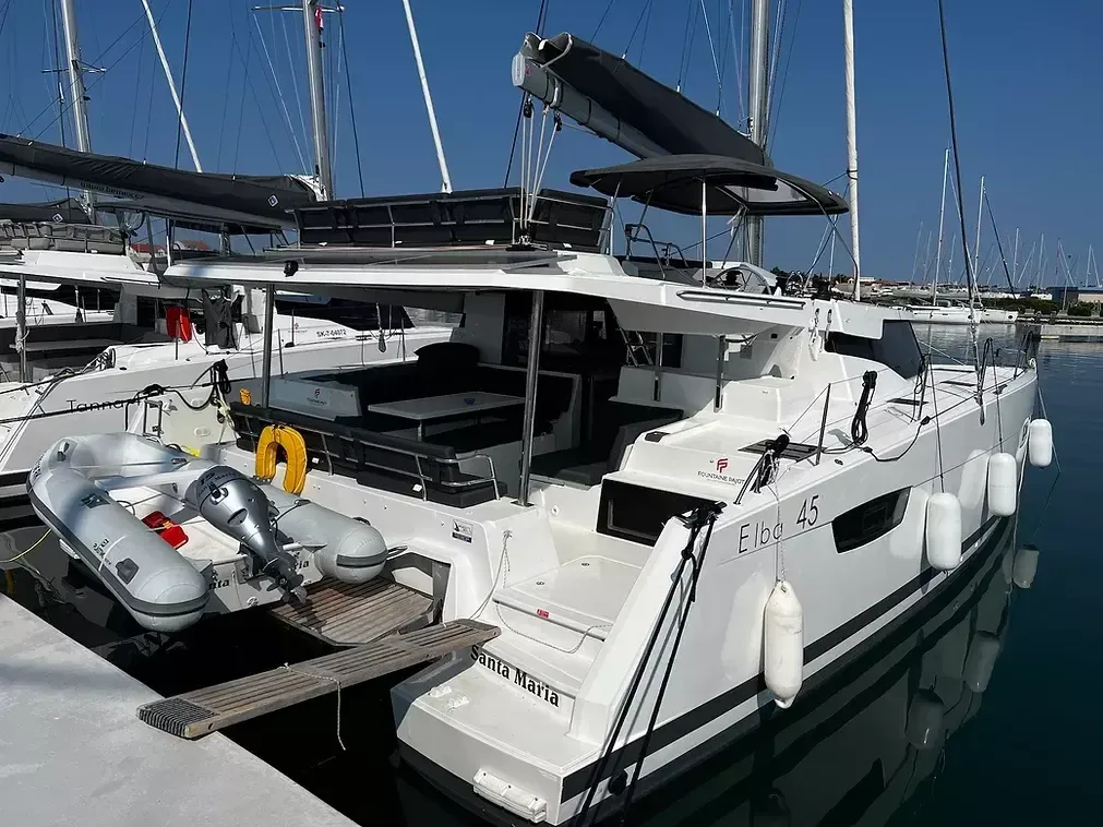 Лодка - 13.45м аренда Fountaine Pajot Elba 45 катамаран в Сукошан