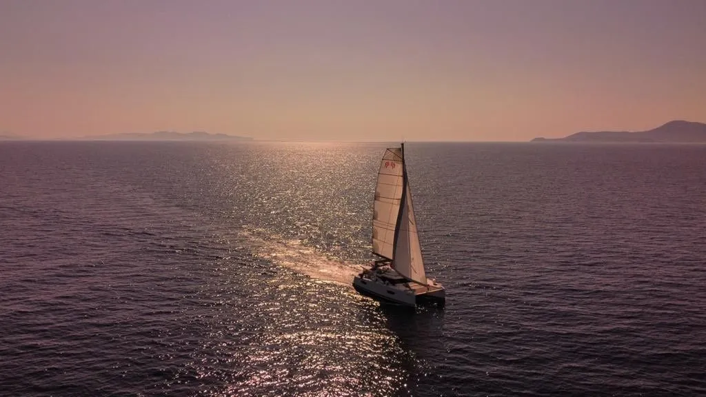 Charter a 13.72m Fountaine Pajot Elba 45 in Athens