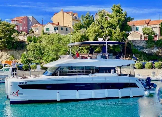 Charter a 13.4m Boat in Šibenik