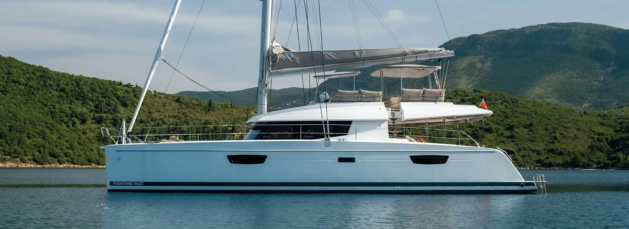 17.02m Ribishi Catamaran Fountaine Pajot Ipanema 58 Hire