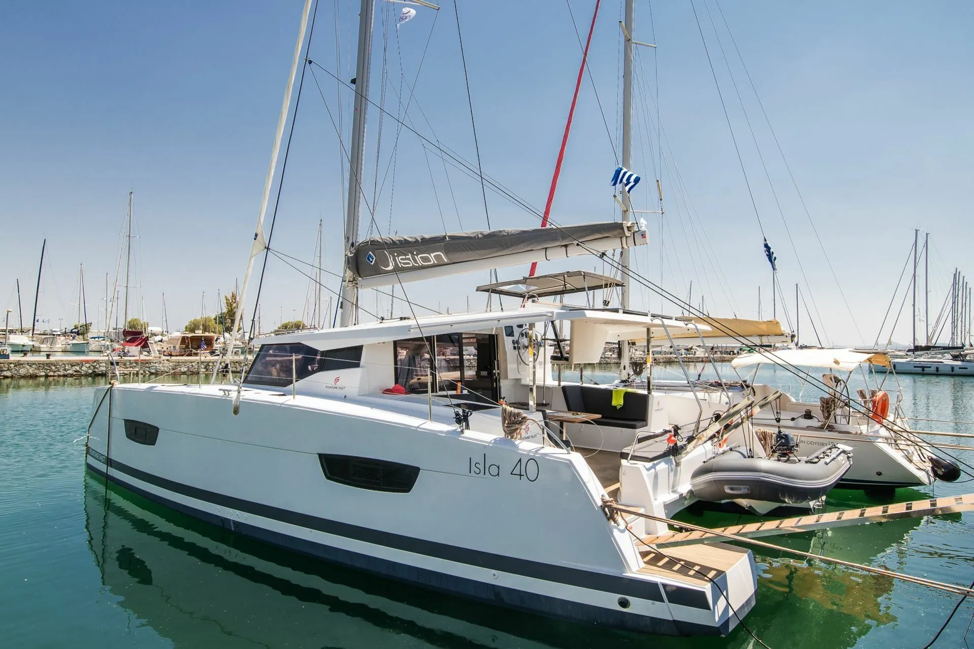 Rent a 11.73m Fountaine Pajot Isla 40 Catamaran in Lavrion