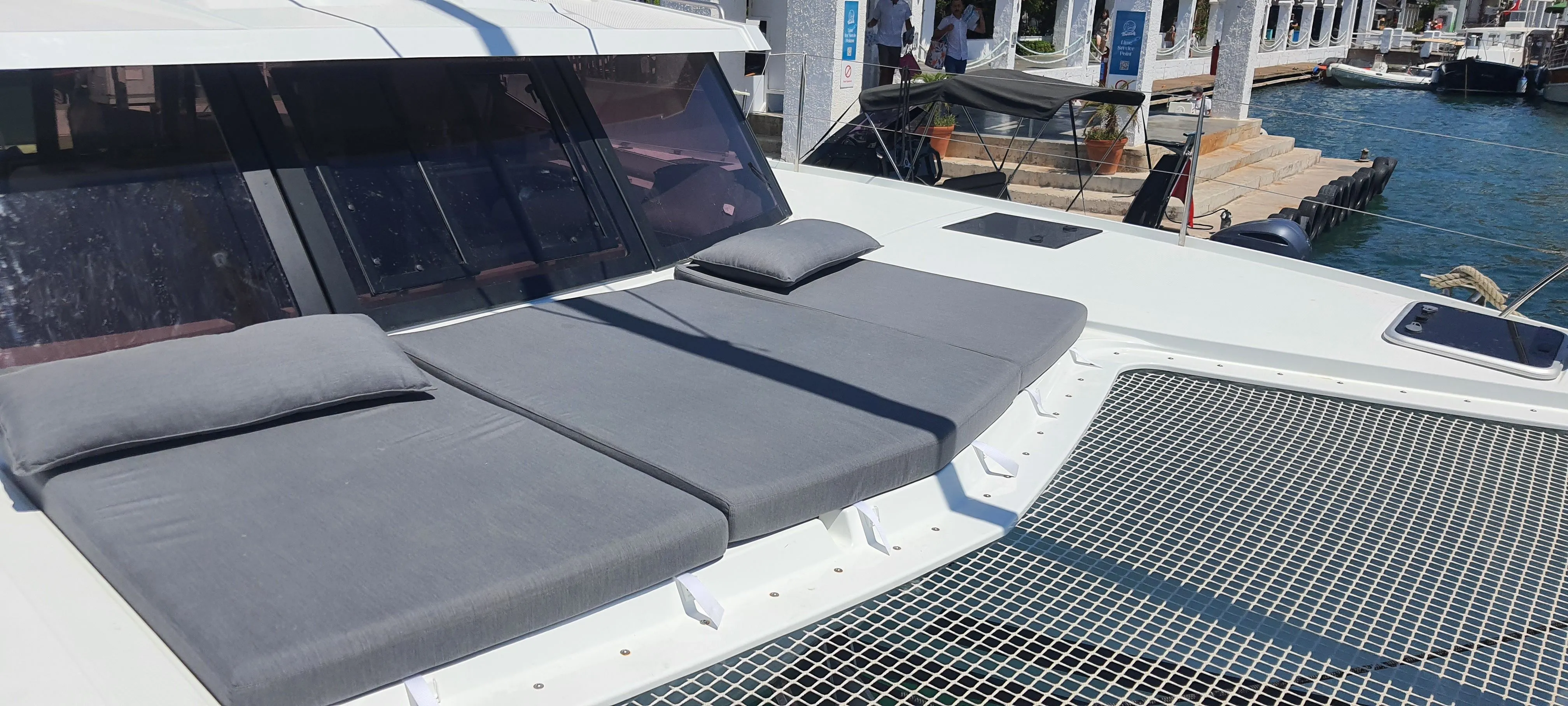 Ares 10 Kiralık Teknesi - 4