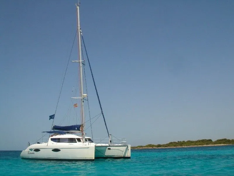 Explore Mahón on a 11.9m 5 Cabin Catamaran Rental