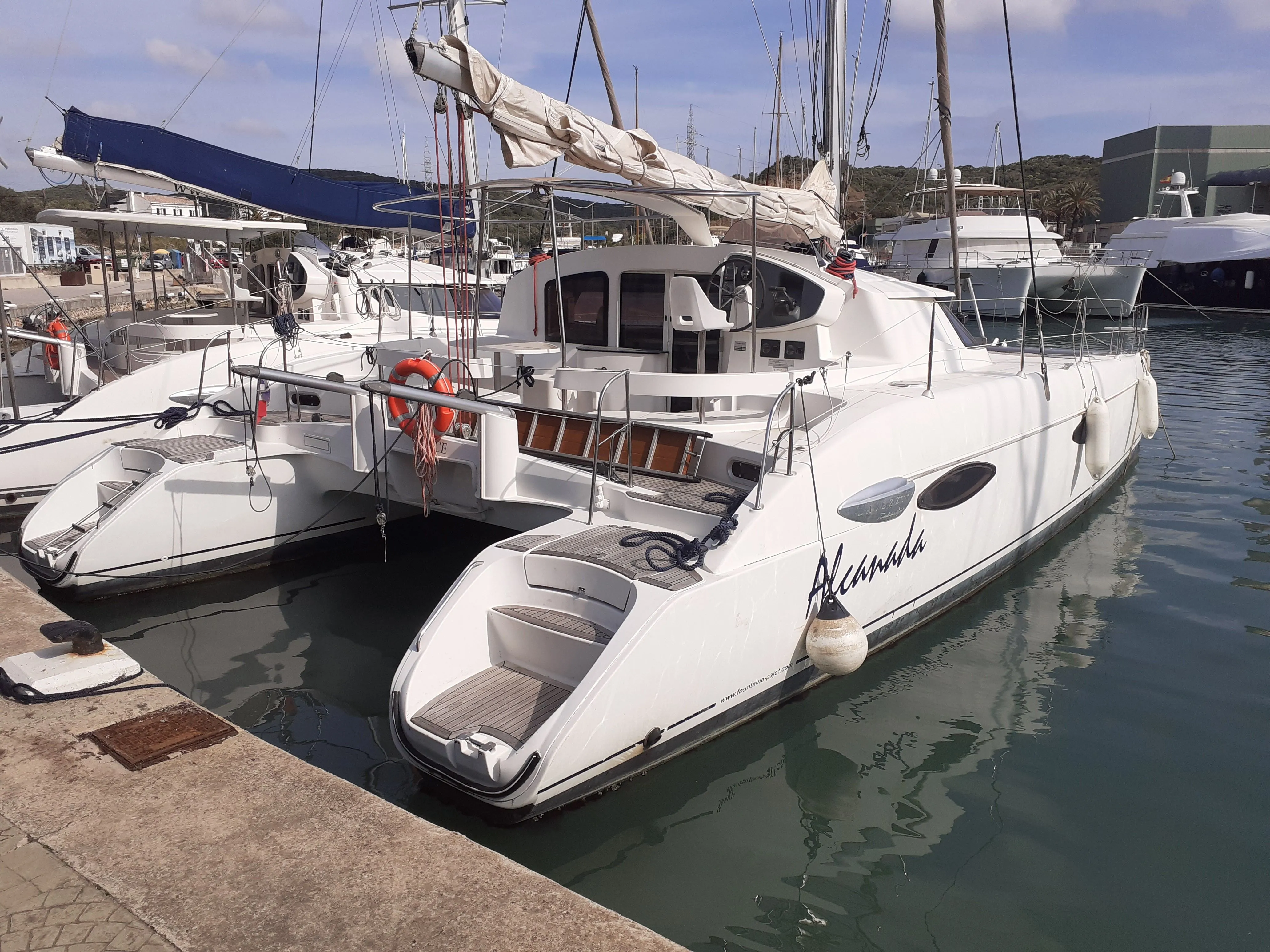 Bon Vent Segon Charter Boat