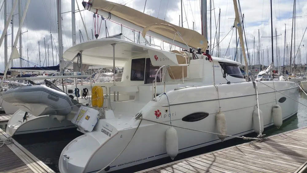 Curieuse Charter Boat