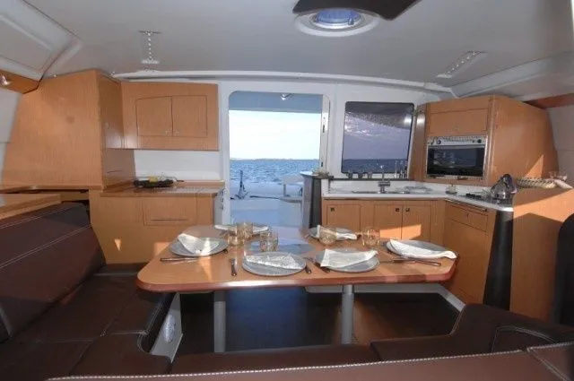 Squisita Charter Boat