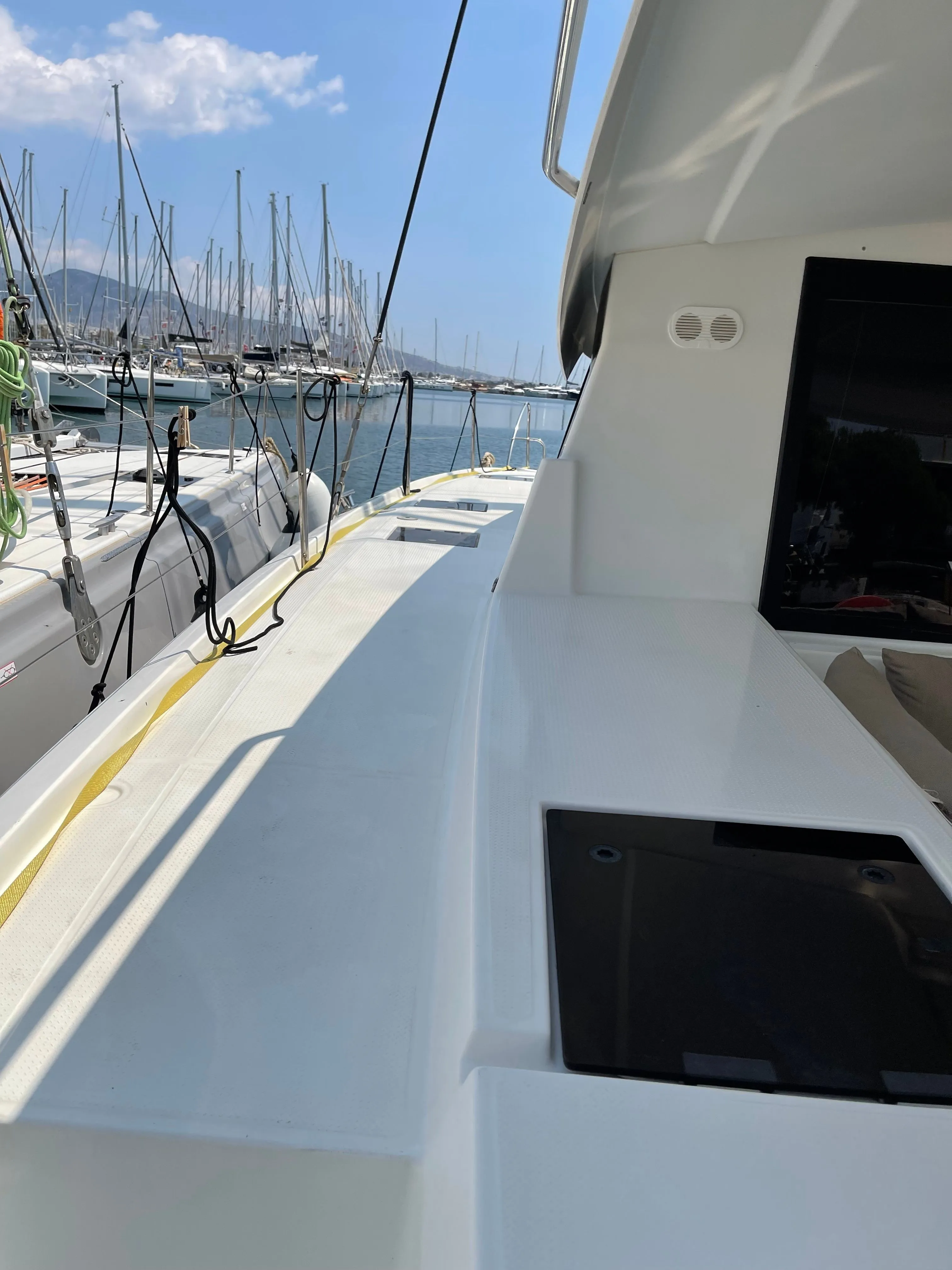 Alisa Charter Boat - 4
