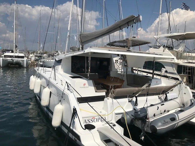 Cassopea Charter Boat - 1