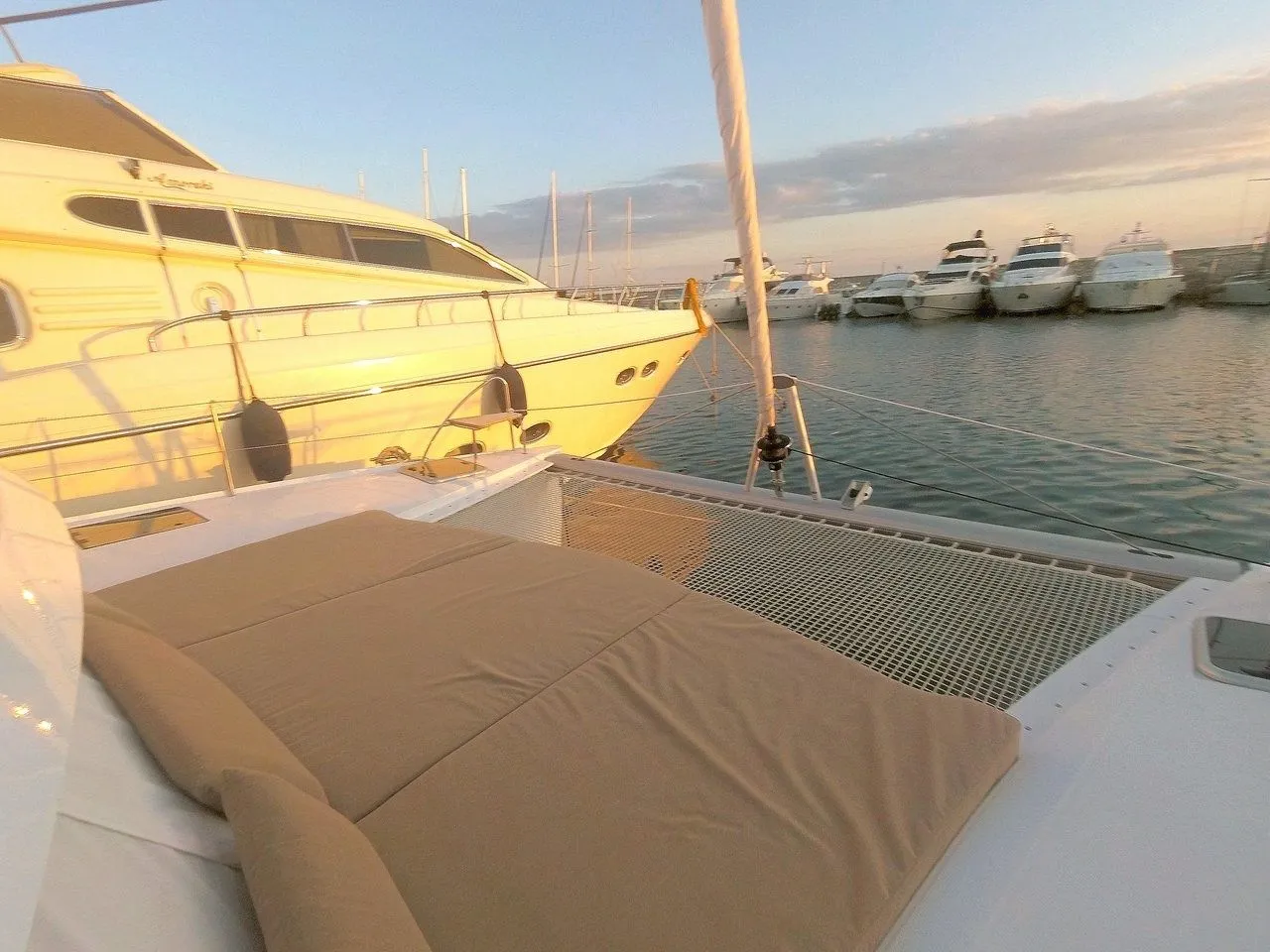 11.73m Parikia Boat Hire