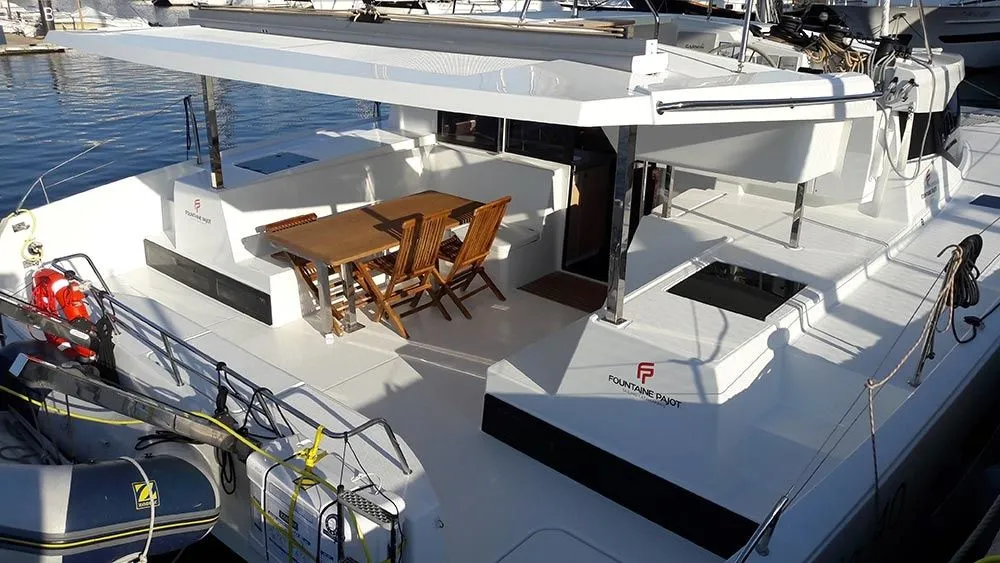 Ginesta Charter Boat