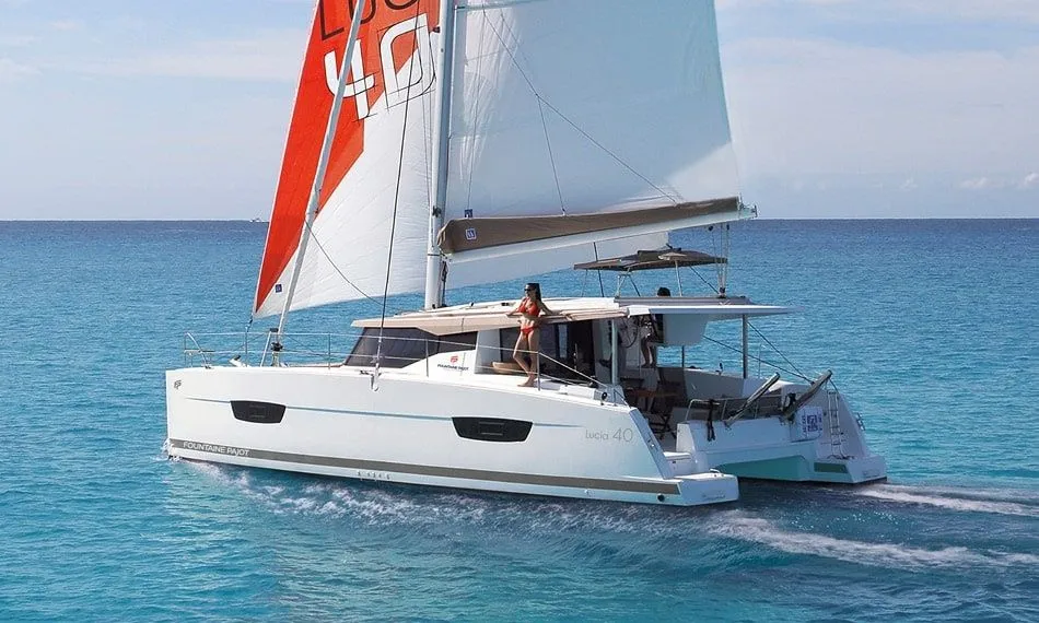 11.73m Pointe-à-Pitre Fountaine Pajot Lucia 40 Catamaran Hire