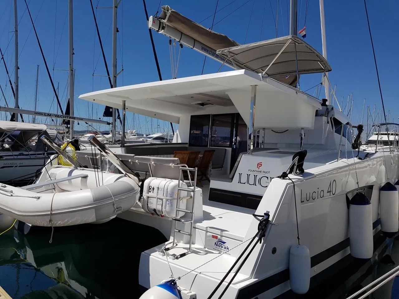 Rent a 11.73m Catamaran Fountaine Pajot Lucia 40 in Punat