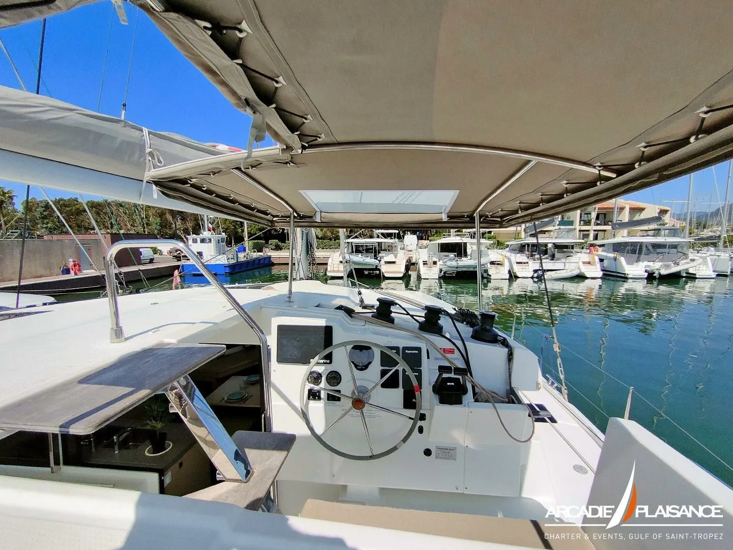 Petit Monde Charter Boat