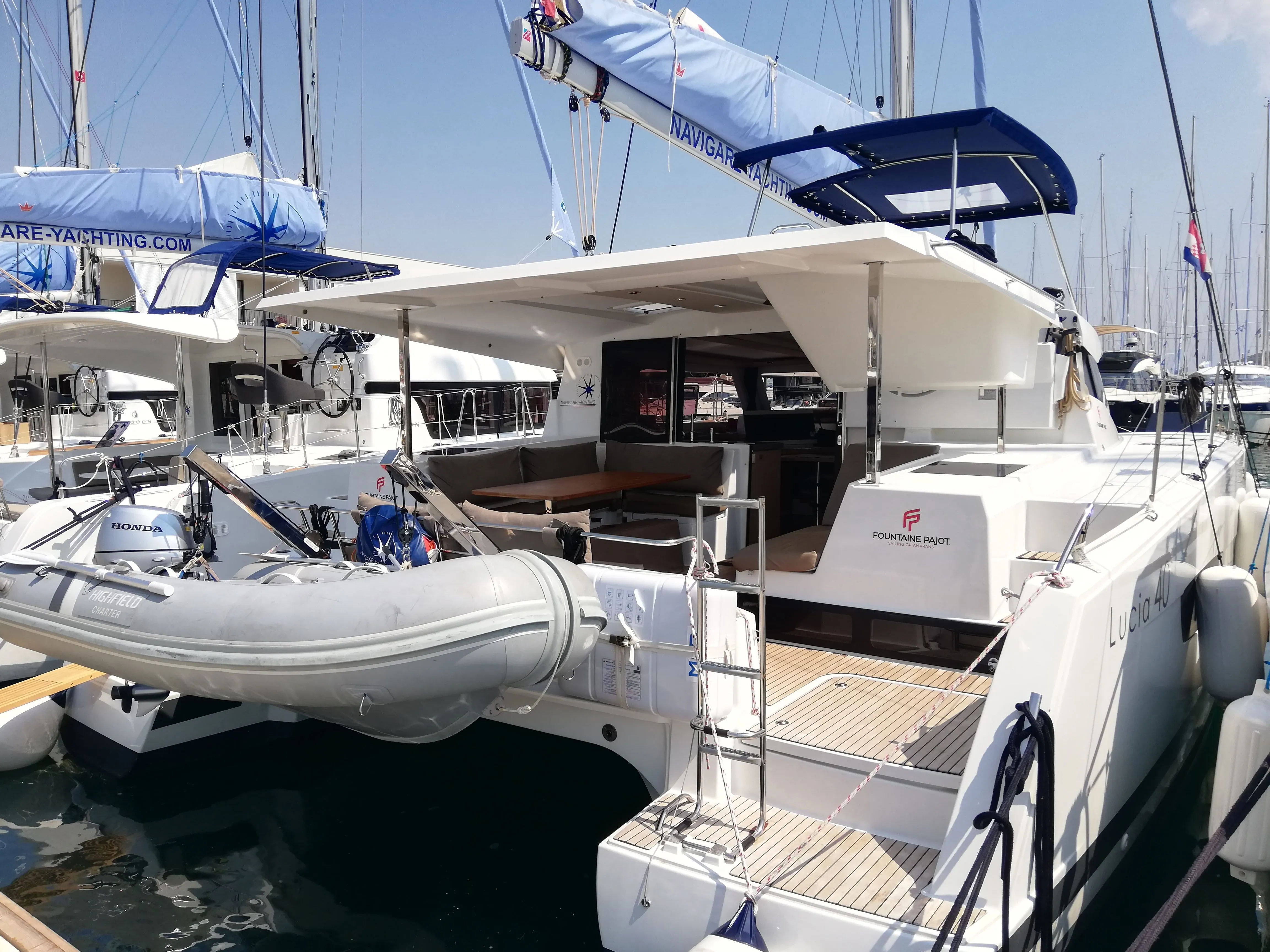 Shanti Charterboot - 3