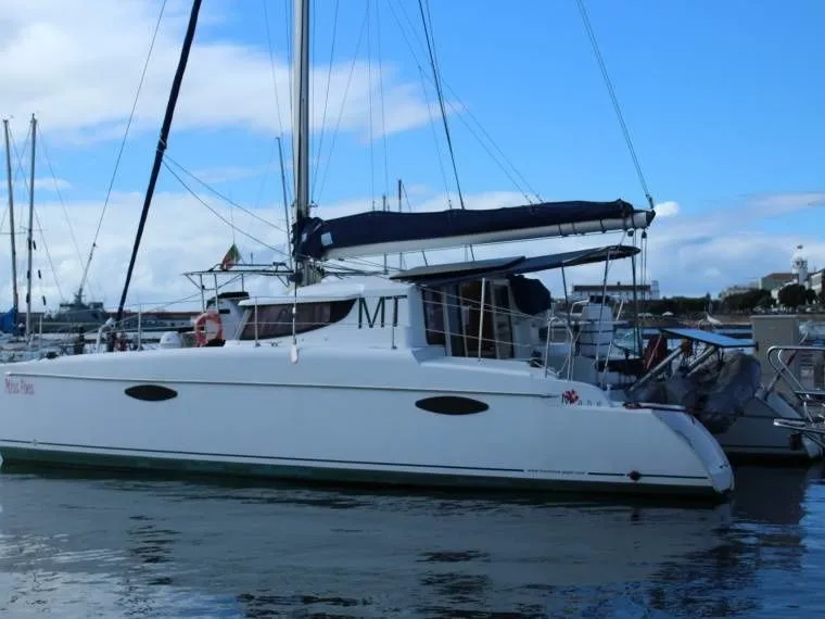 Explore São Miguel on a 11.98m Rental Fountaine Pajot Mahe 36