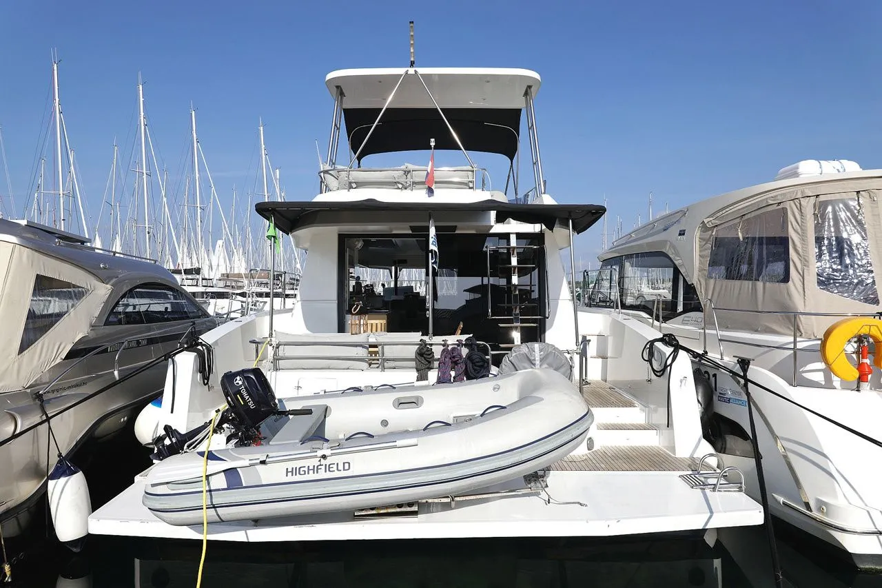 Charter a 11m Fountaine Pajot MY 37 Power Catamaran in Biograd na Moru