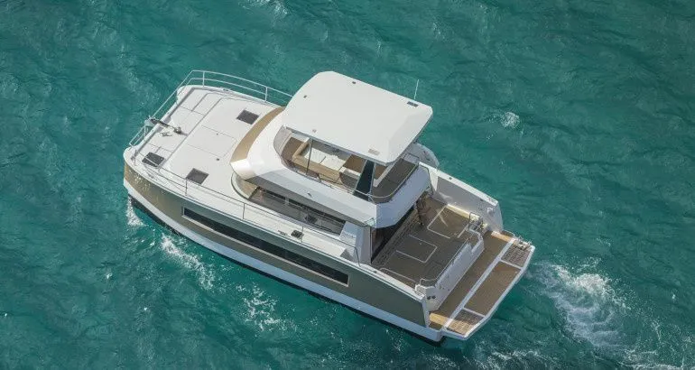 Porto 12m Kiralık Fountaine Pajot MY 37 Motorlu katamaran
