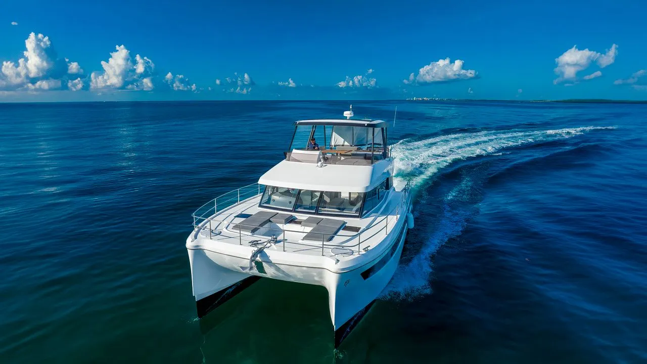 Au Natural Charter Boat