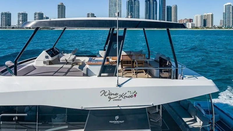 Wine Knot Charter Boat