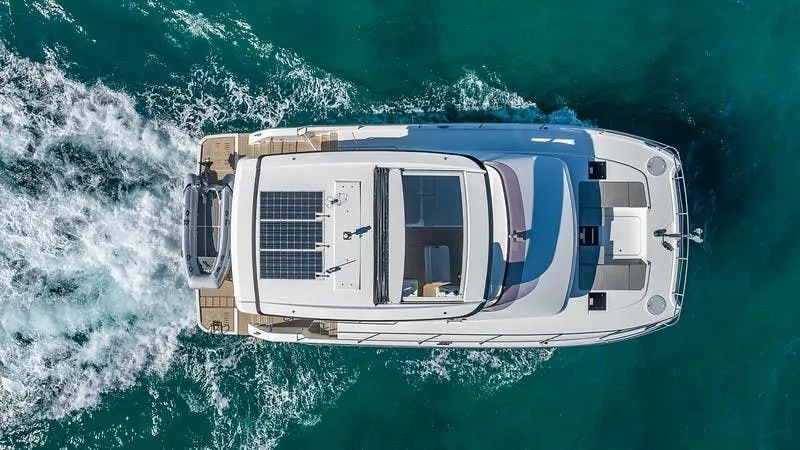 Rent a 13.4m Power Catamaran Fountaine Pajot MY 44 in Miami