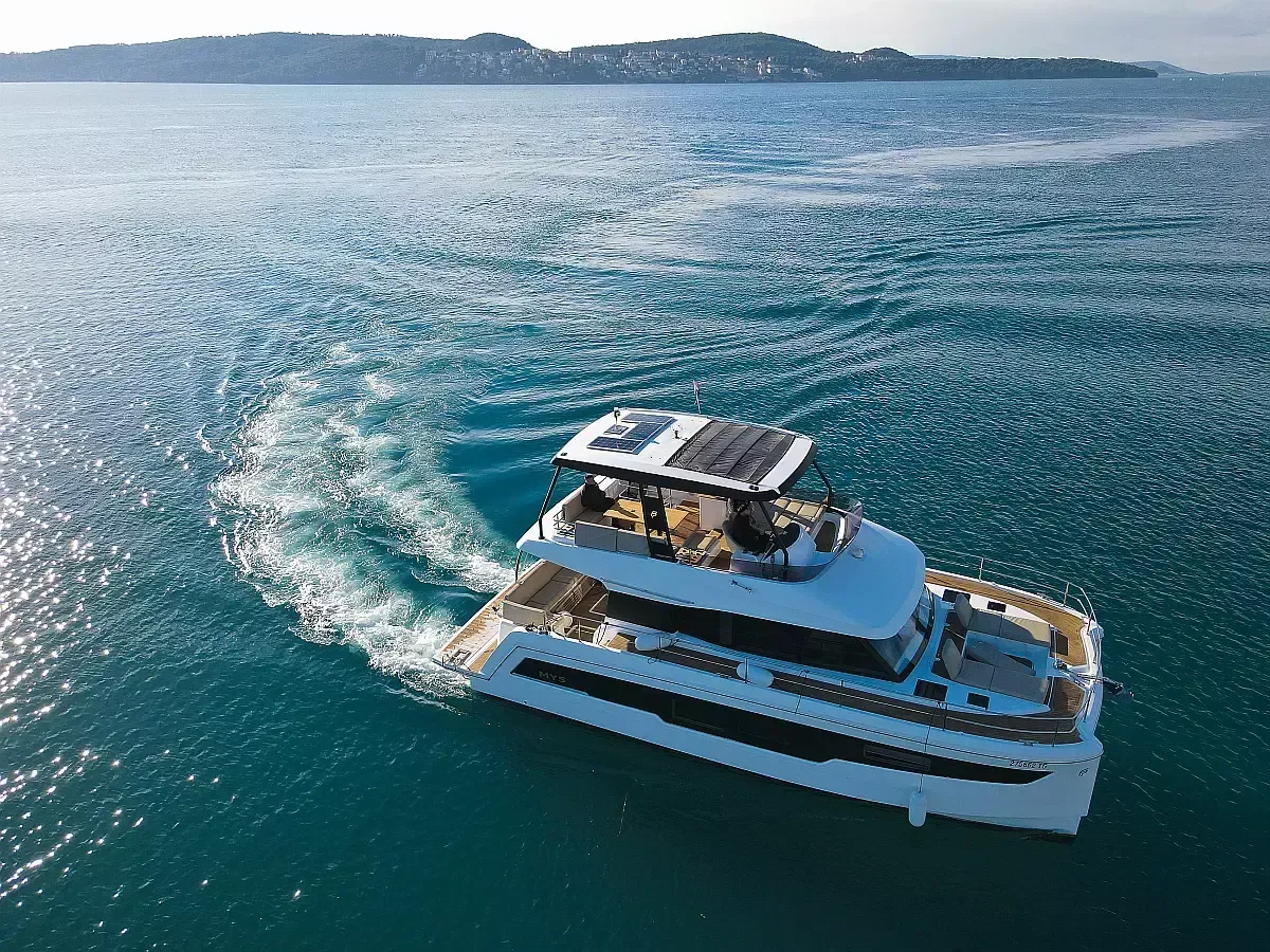 Mala Charter Boat