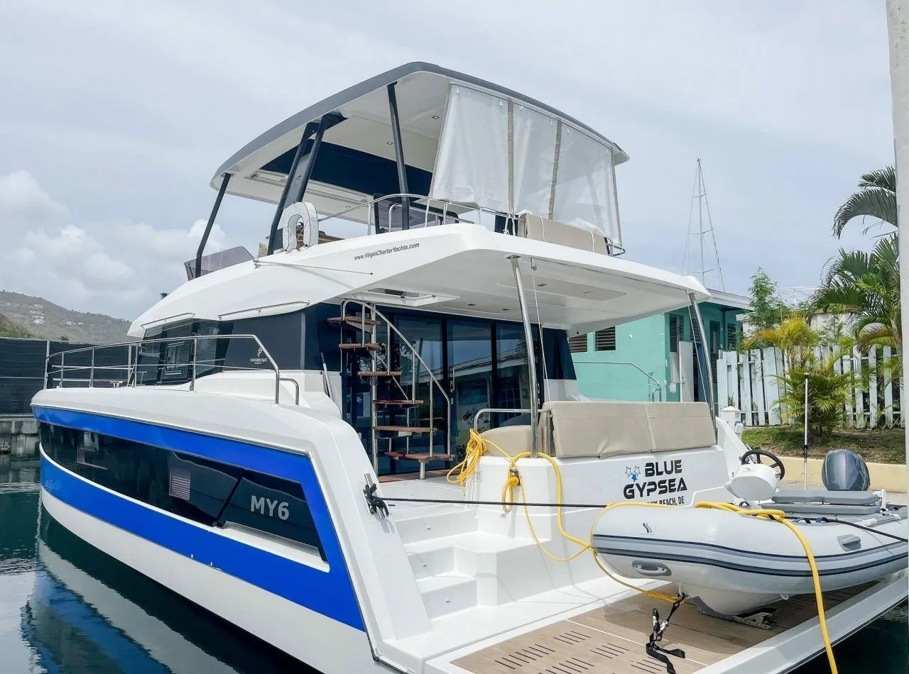 Boot - Explore Tortola on a 14.63m Rental Fountaine Pajot MY6