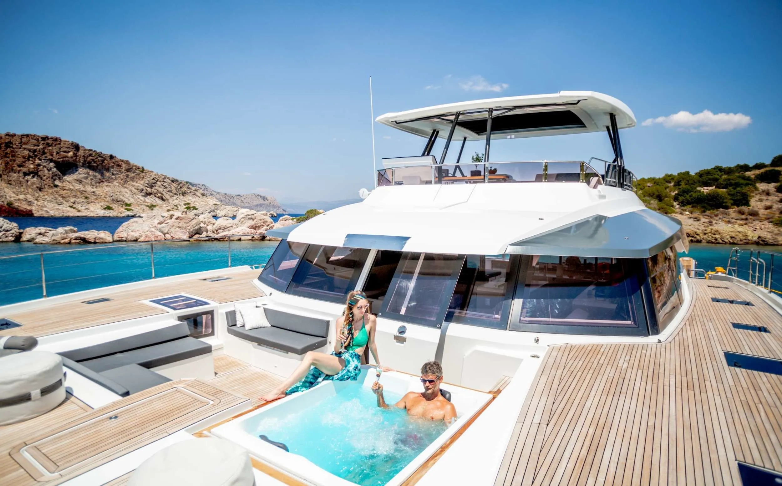 Elly Charter Boat