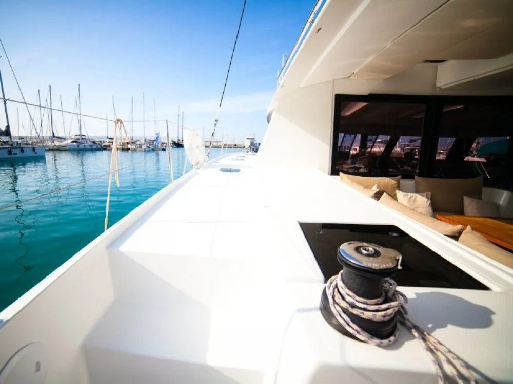 Alvin Charterboot - 4