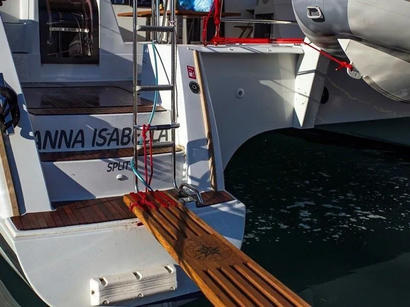 Anna Isabella Charterboot - 4