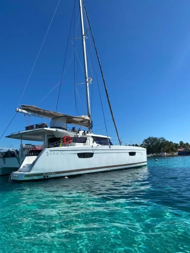 Rent a 14.98m 6 Cabin Catamaran in Belize City