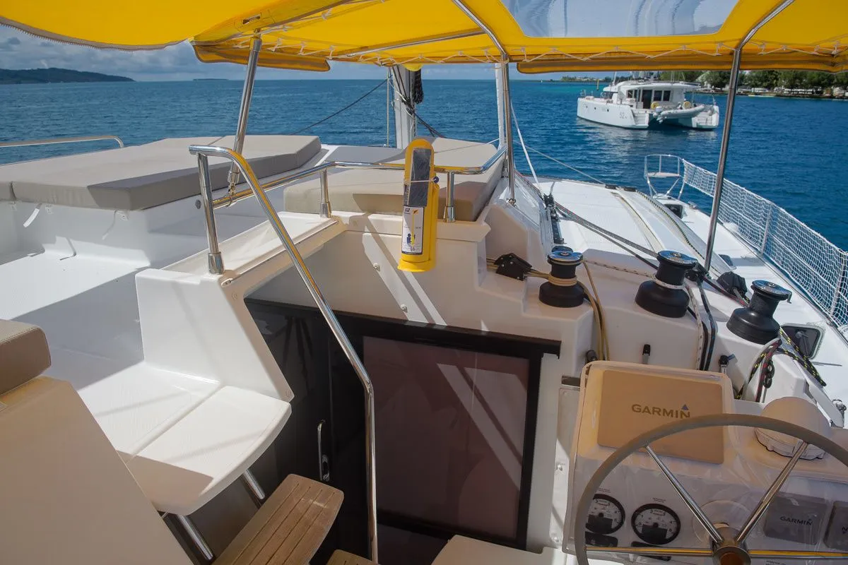 Juste Bleu Charter Boat - 5