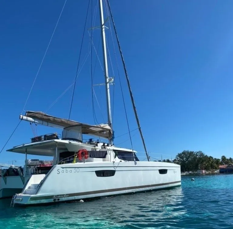 Charter a 15.24m Fountaine Pajot Saba 50 in Belize City