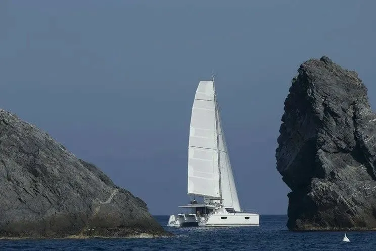 Triumph Charterboot - 3