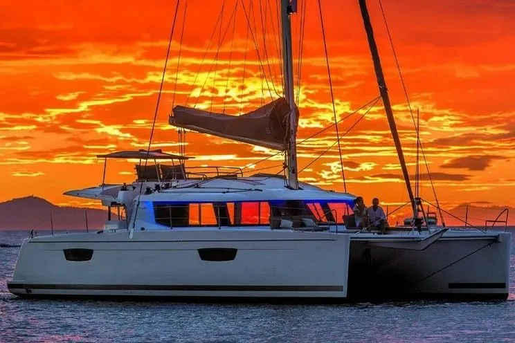 Triumph Charterboot - 5