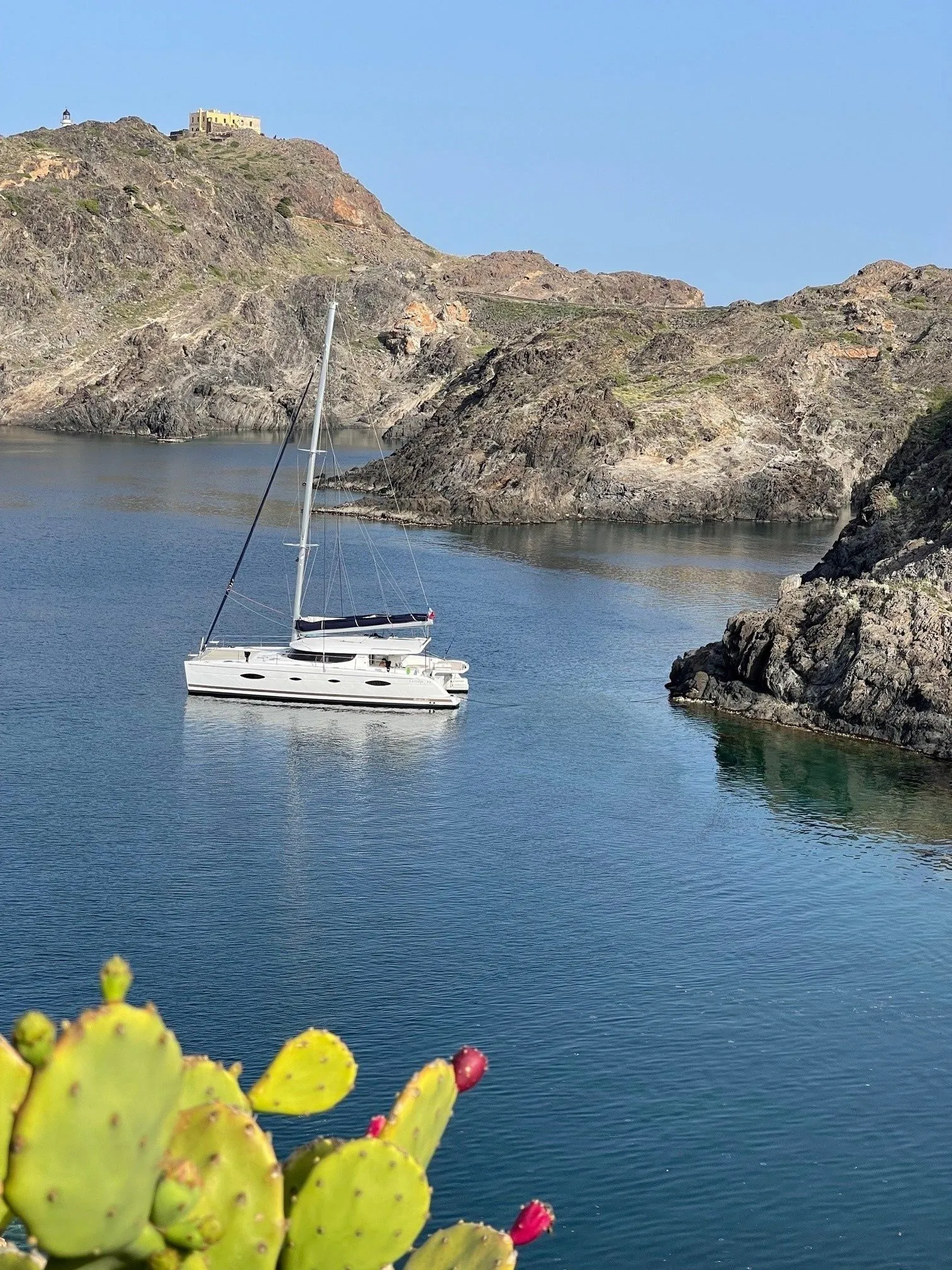 Rent a 14.3m 5 Cabin Catamaran in Canet-en-Roussillon