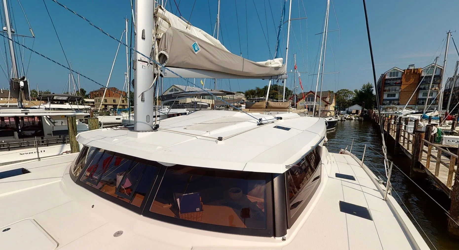 Charter a 14m Fountaine Pajot Saona 47 in Annapolis
