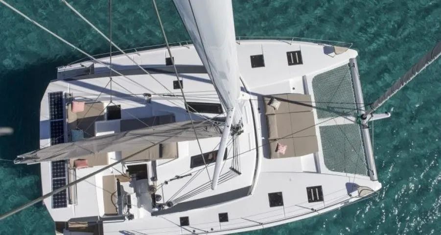 Lola 2 Charter Boat