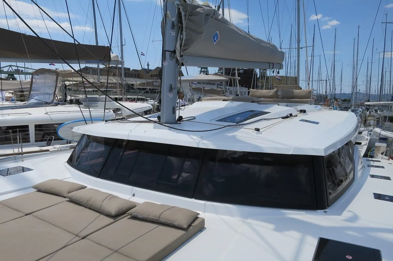 Чартер Nina 5 - 3