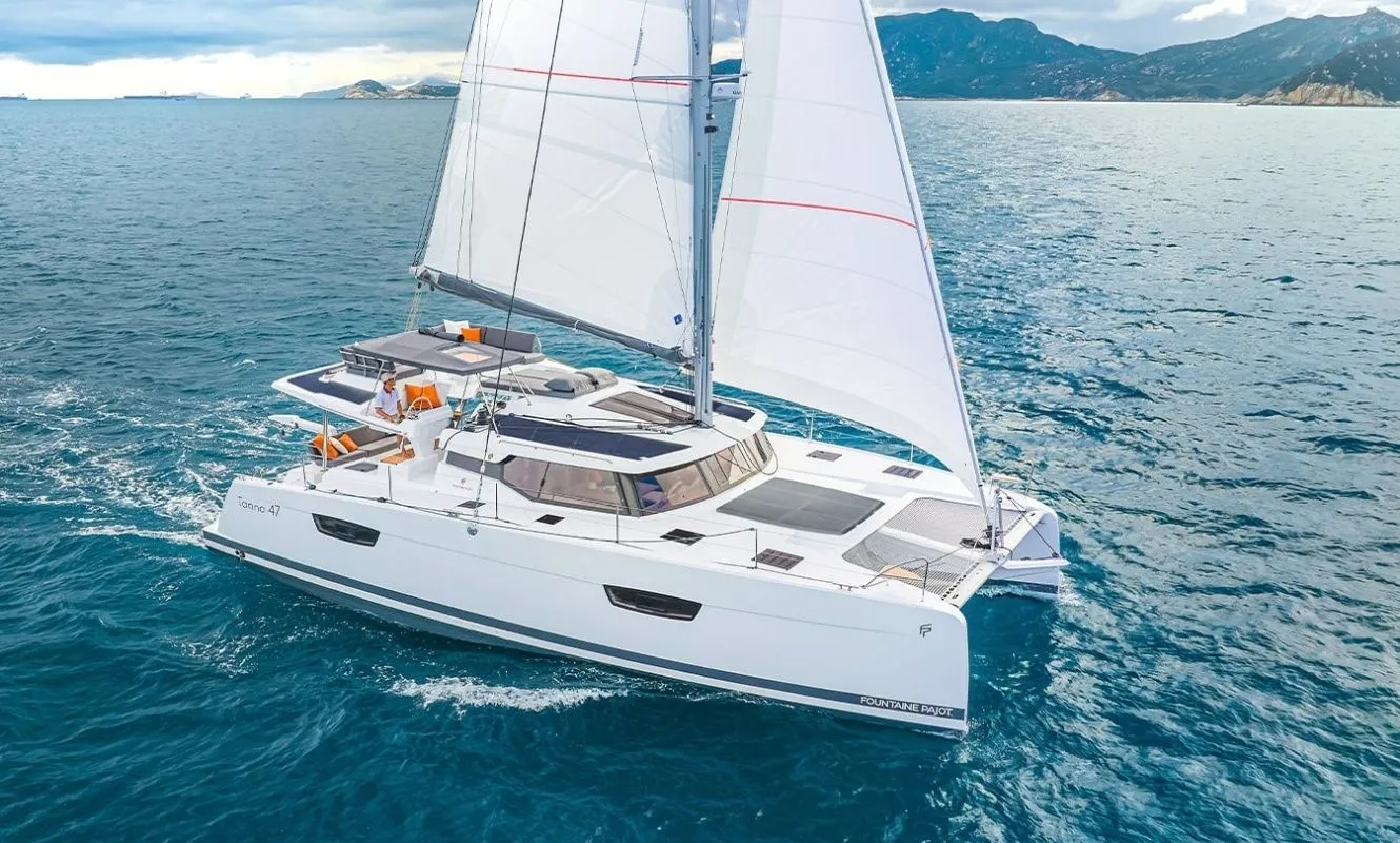 Sirius Charter Boat