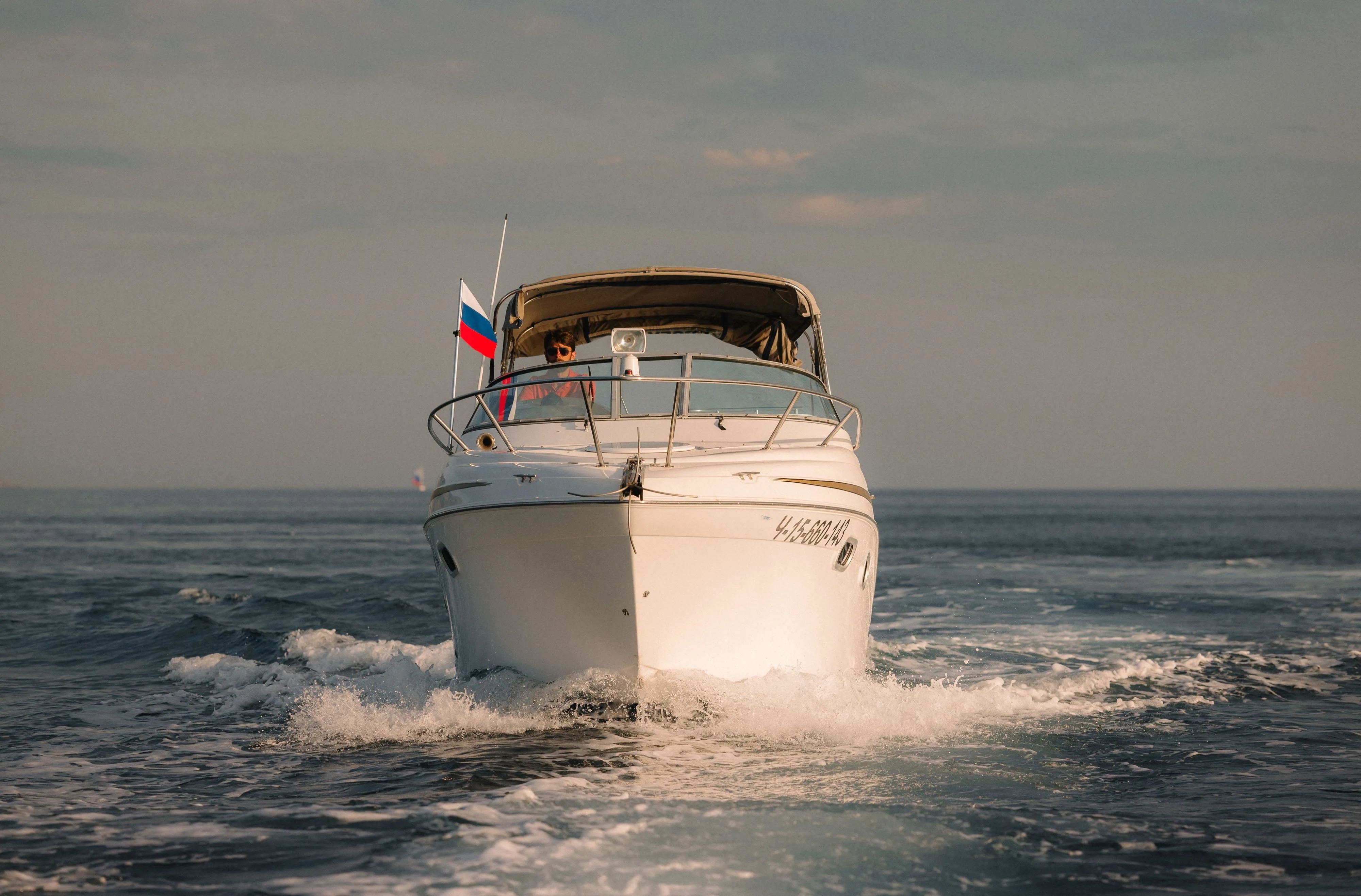 7.9m Sevastopol Boat Hire