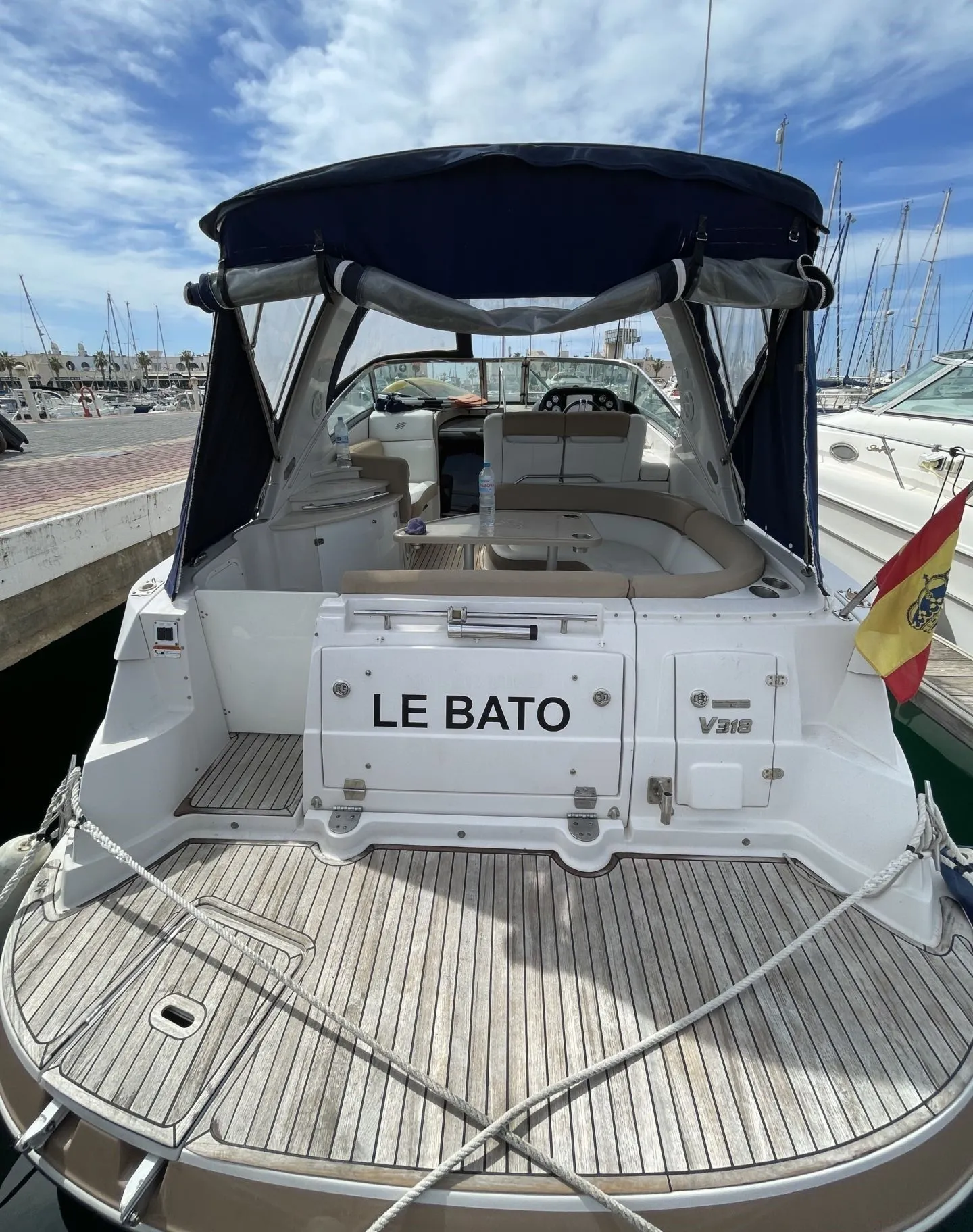 Le Bato Charter Boat
