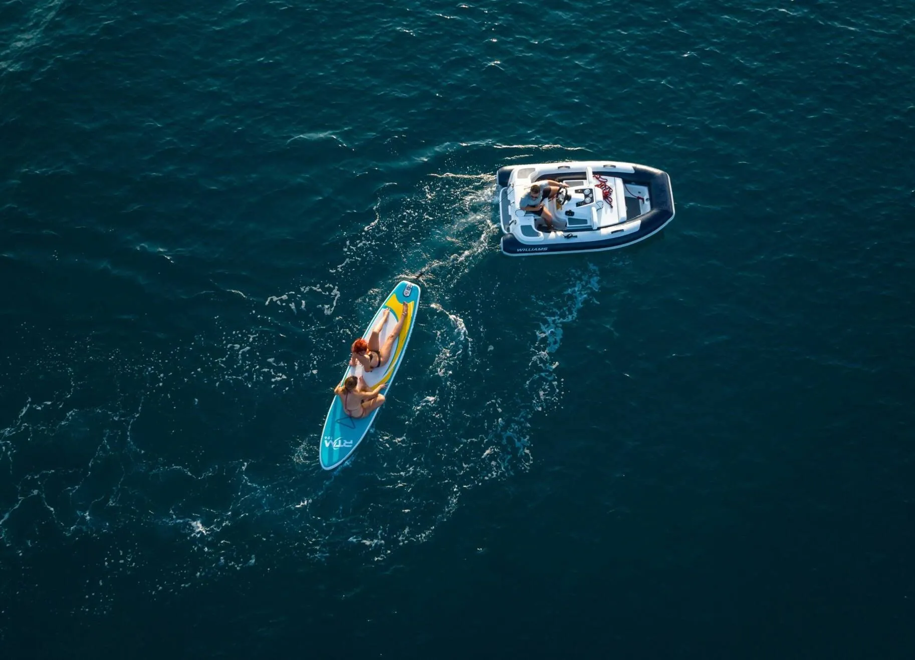 Keleka Charter Boat