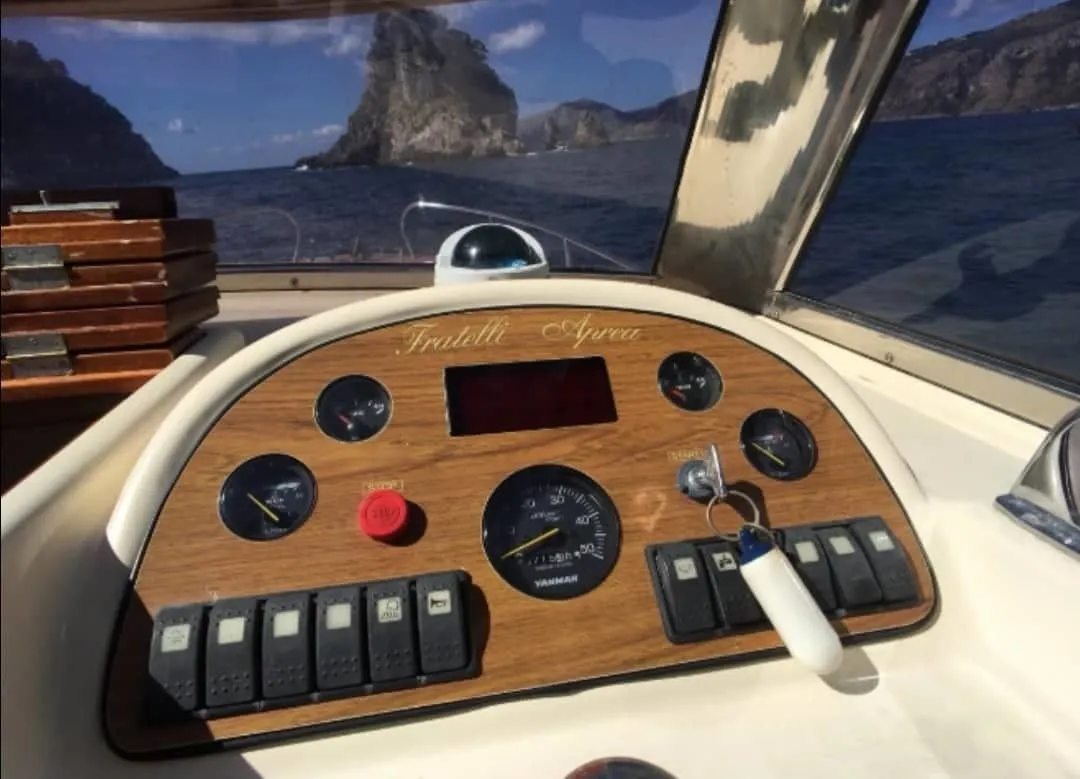 Apprea Charter Boat