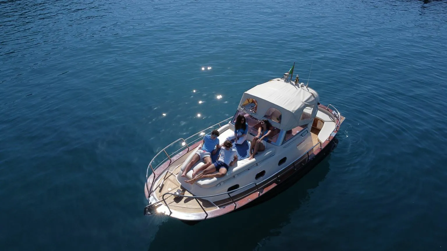 Blue Diamond Charterboot - 4