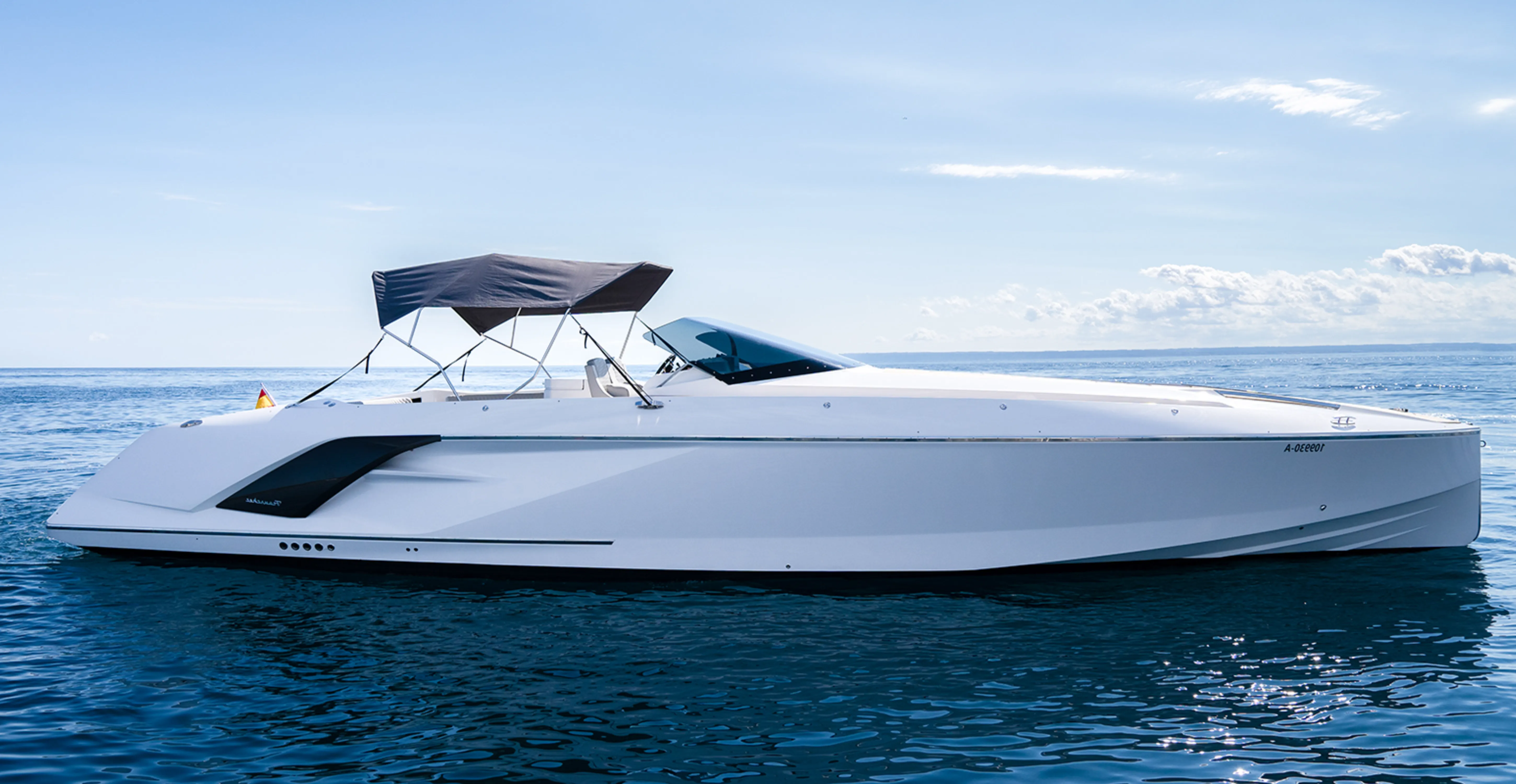 Explore Palma de Mallorca on a 13.9m Rental Motor Yacht