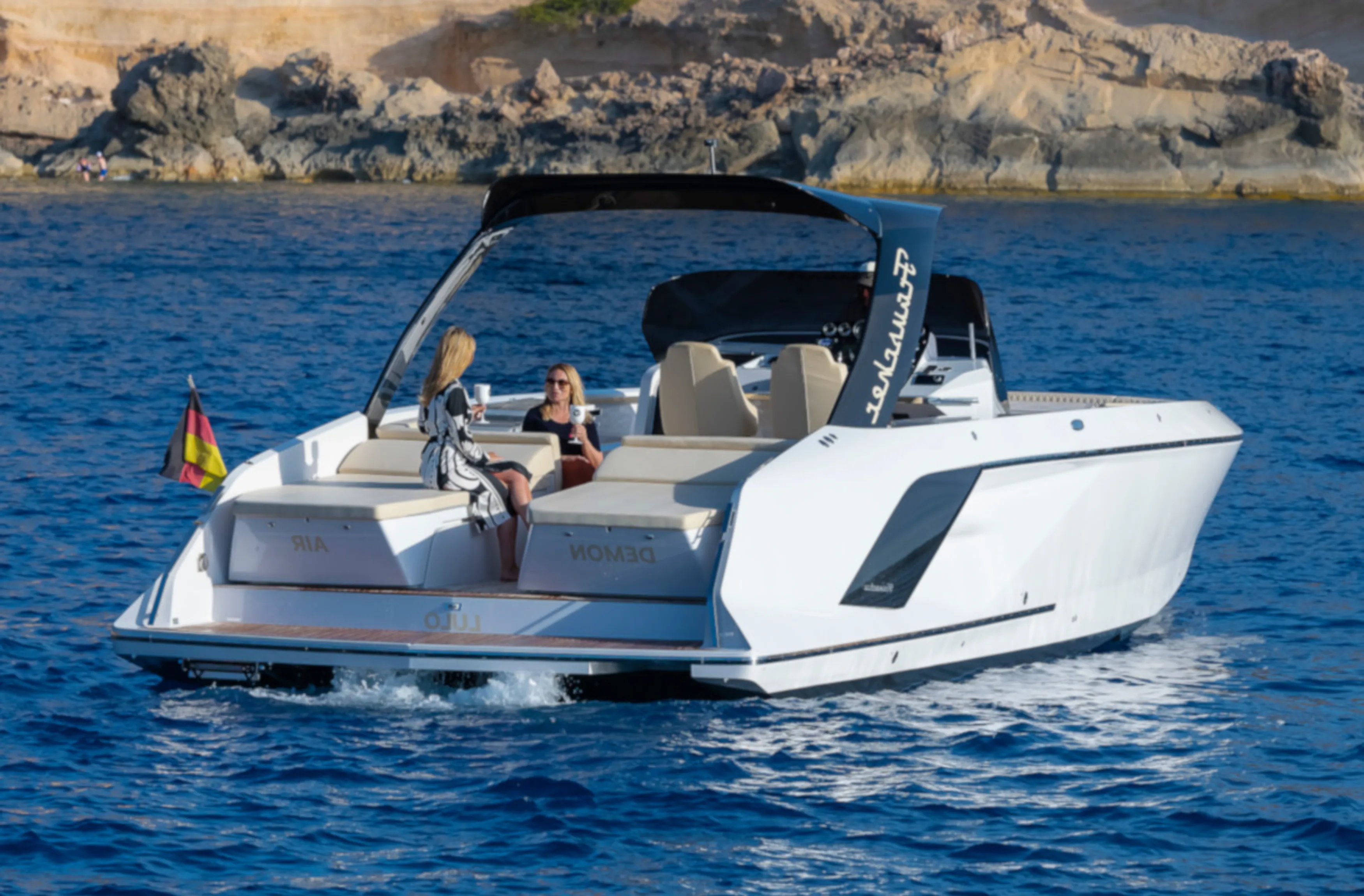 Rent a 14m Motor Yacht in El Toro