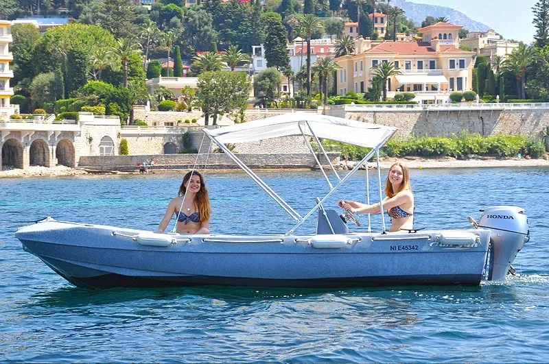 Rent a 4.5m Boat in Beaulieu-sur-Mer